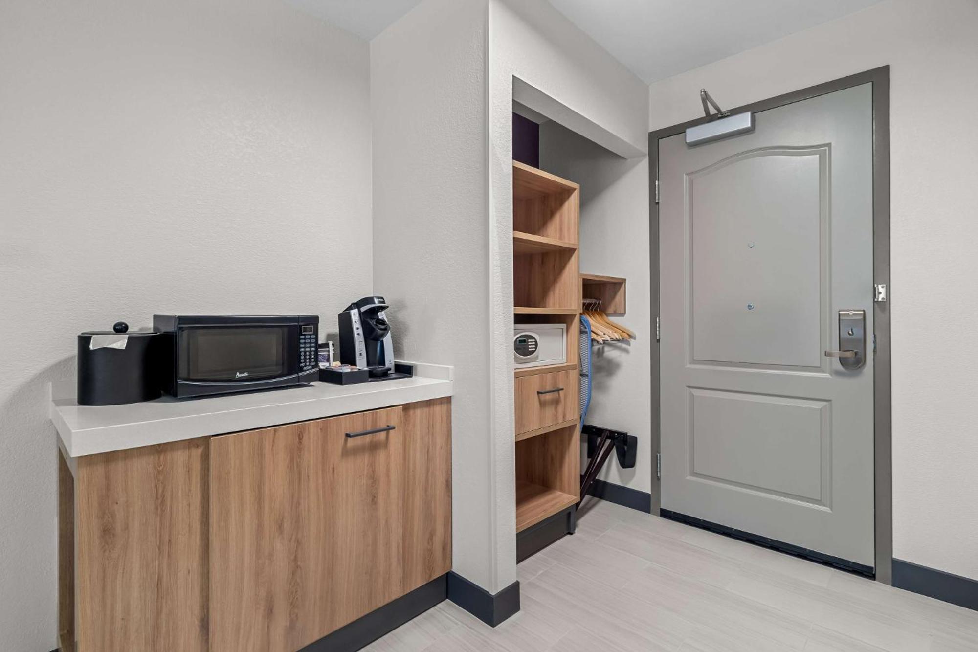 Hilton Garden Inn Картерсвилл Экстерьер фото